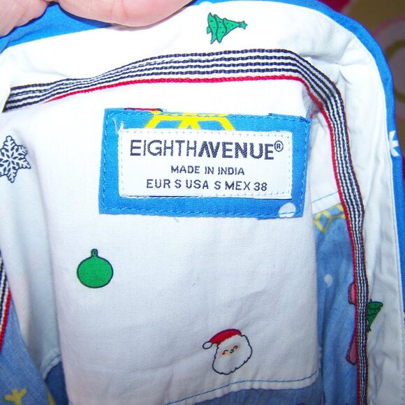 Eighth Avenue NWT Christmas Button Down Shirt Sz S - Picture 7 of 7